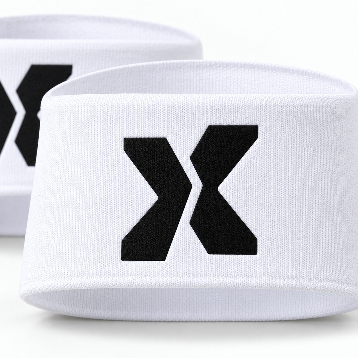 Détail d'une griptape EXTÉR et du symbole X
